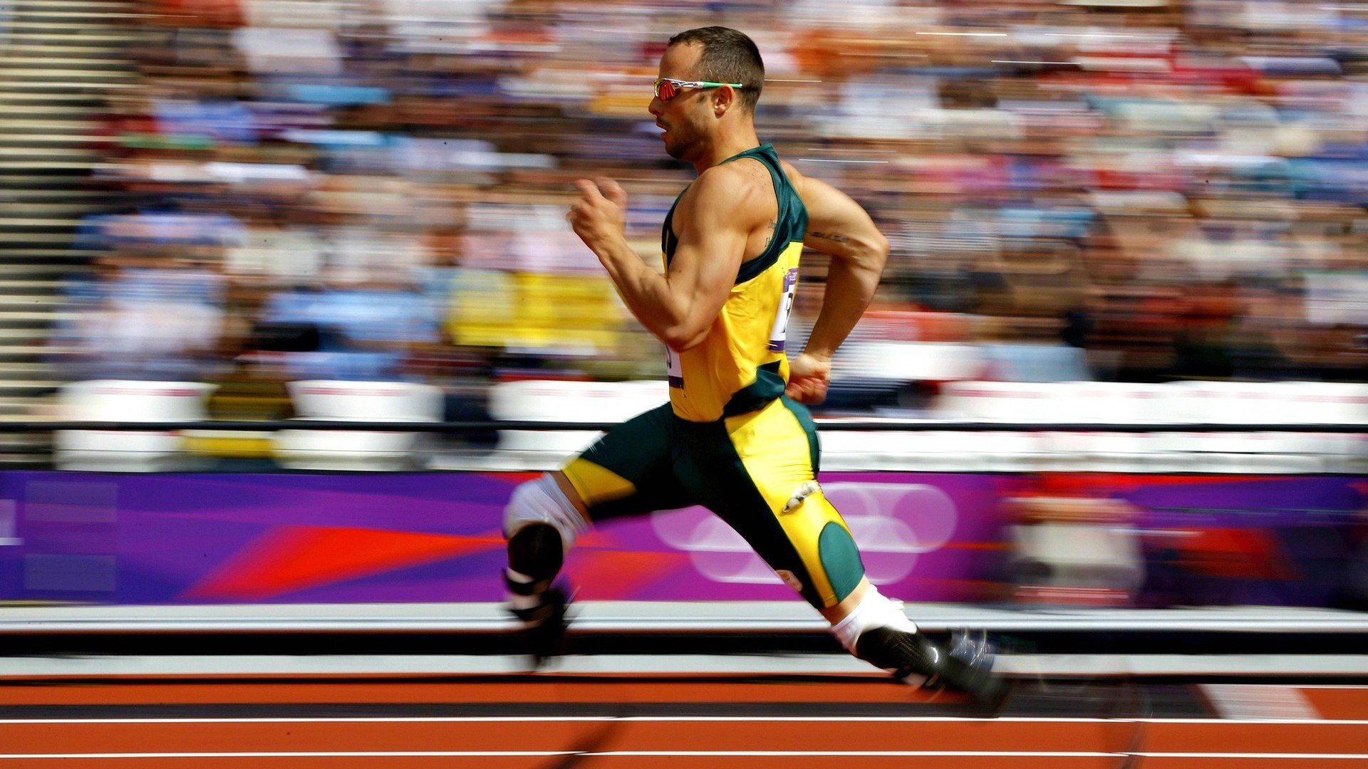 边后卫高度跑动与球队攻防转换速率关系，边后卫可以满场跑吗